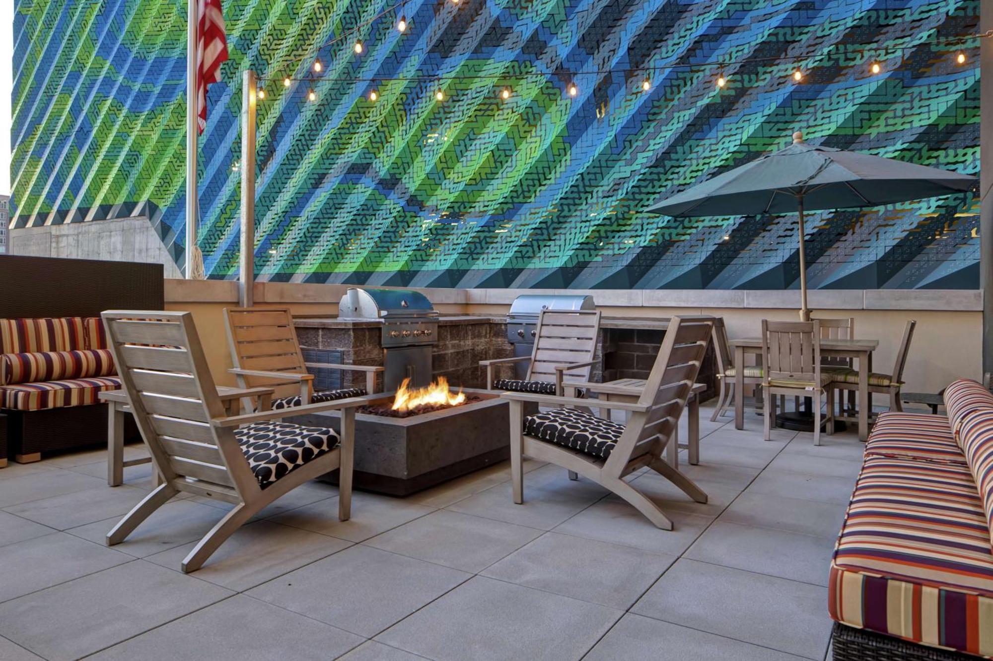 Home2 Suites By Hilton Charlotte Uptown Exteriör bild